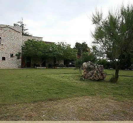 Demestihas Aparthotel 2*