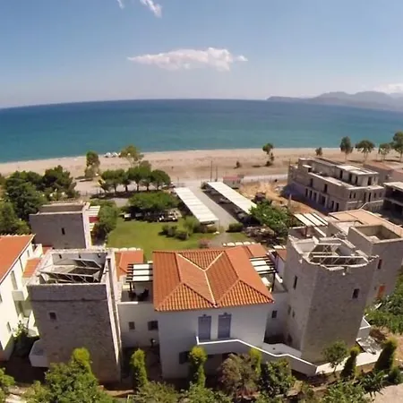 Aparthotel Demestihas 3*
