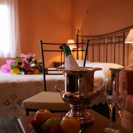 Demestihas Aparthotel
