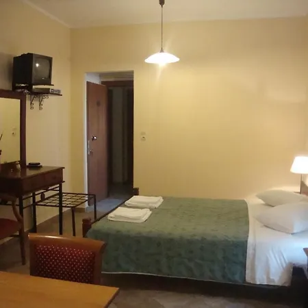 Demestihas 3* Mavrovoúnion